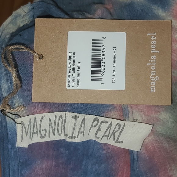 New Magnolia Pearl Love Applique Dylan T Tie Dye Heart Tee Enamour appliqué top - Picture 8 of 16